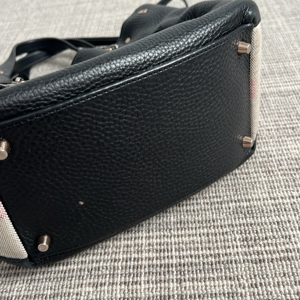 Burberry Maidstone Bag - Picture 4 of 11